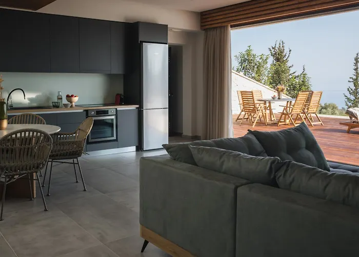 Petroto Sea View * Τσουκαλάδες