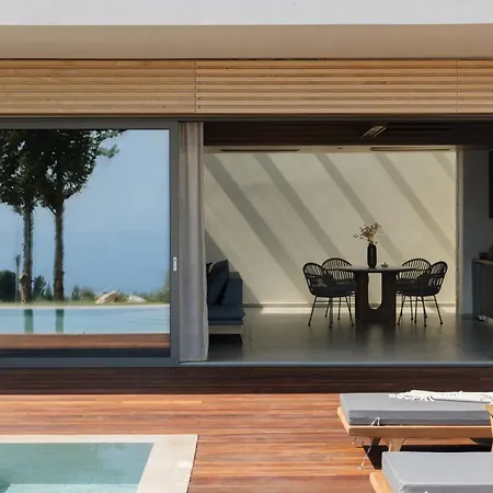 Petroto Sea View וילה