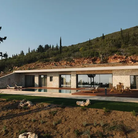 Villa Petroto Sea View