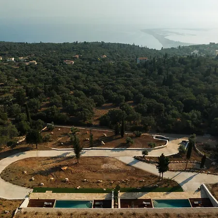 Petroto Sea View Villa Tsoukaládhes