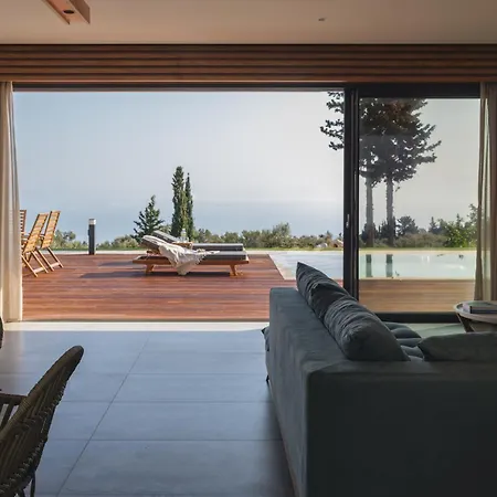 Petroto Sea View Tsoukaládhes